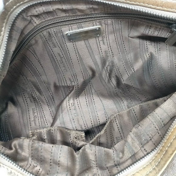 Salvatore Ferragamo Marisa Silvery Beige Gold Leather Hand Shoulder Bag - Picture 8 of 9